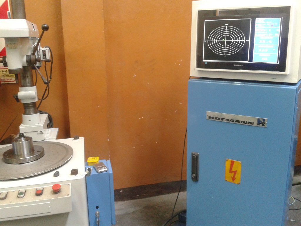 Equipo computarizado EMU